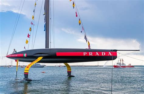 prada barca a vela|Luna Rossa (imbarcazione) .